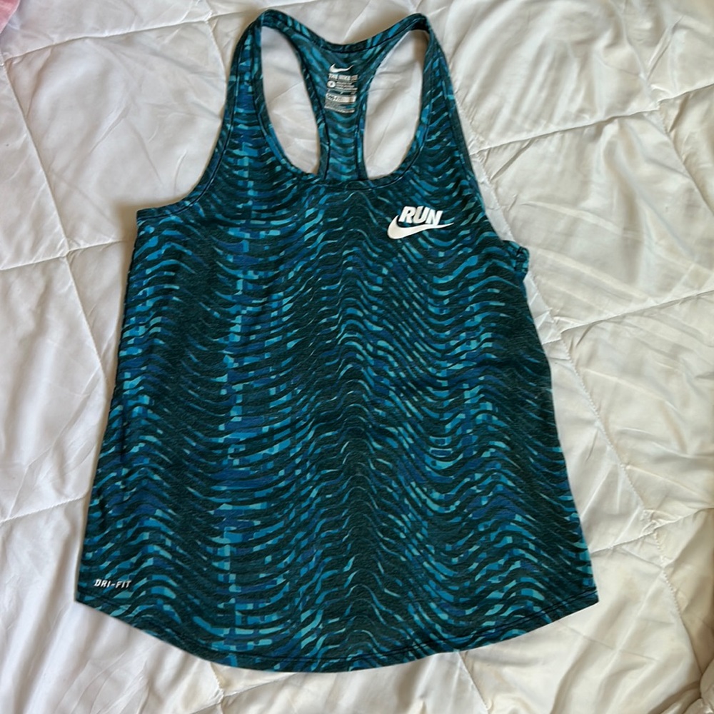 Women’s nike tank